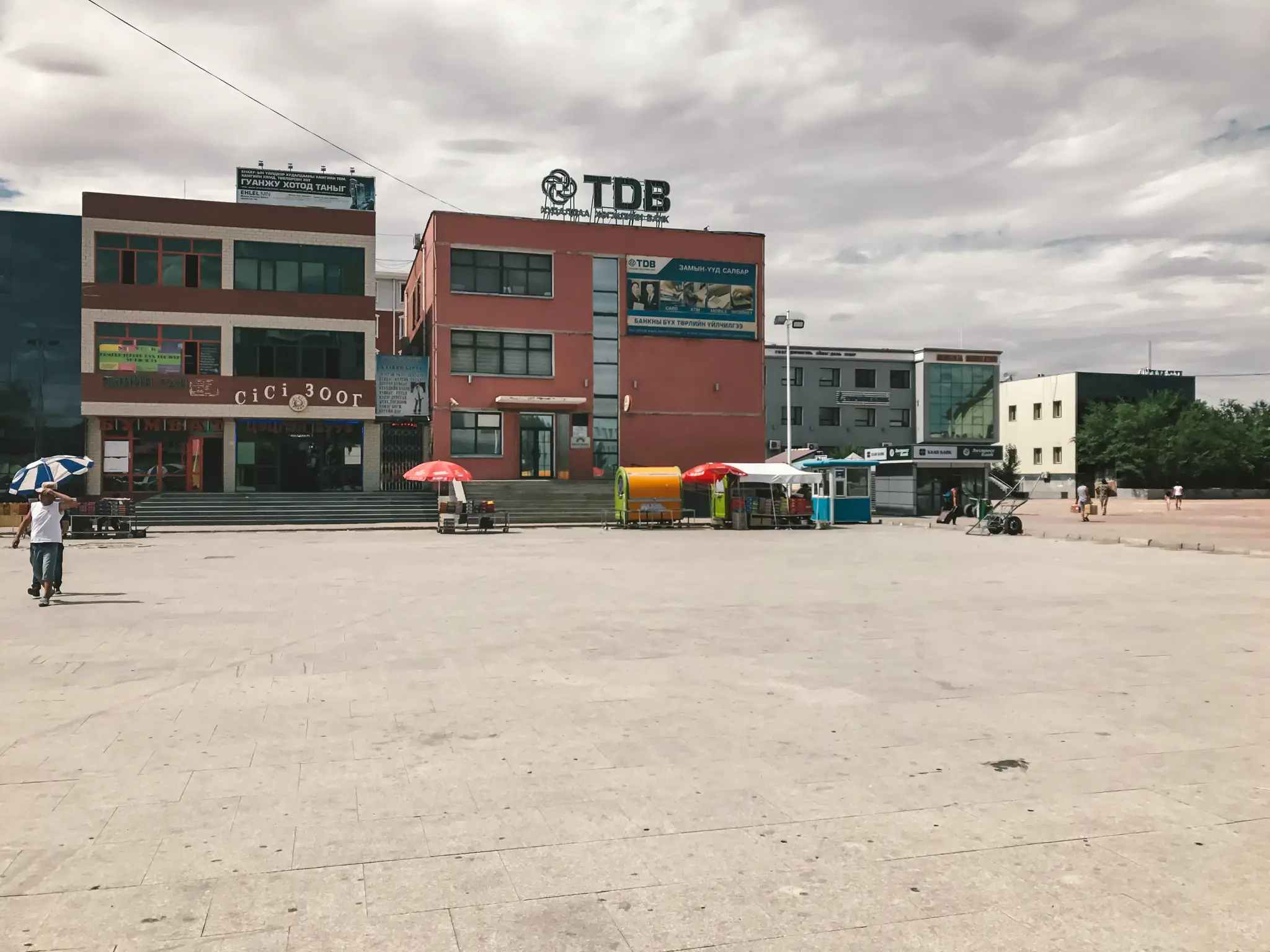 Main square in Zamyn-Uud