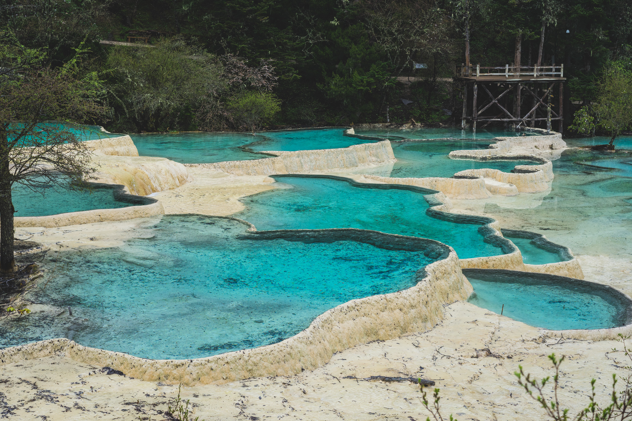 Stunning water colours in Huanglong, Sichuan