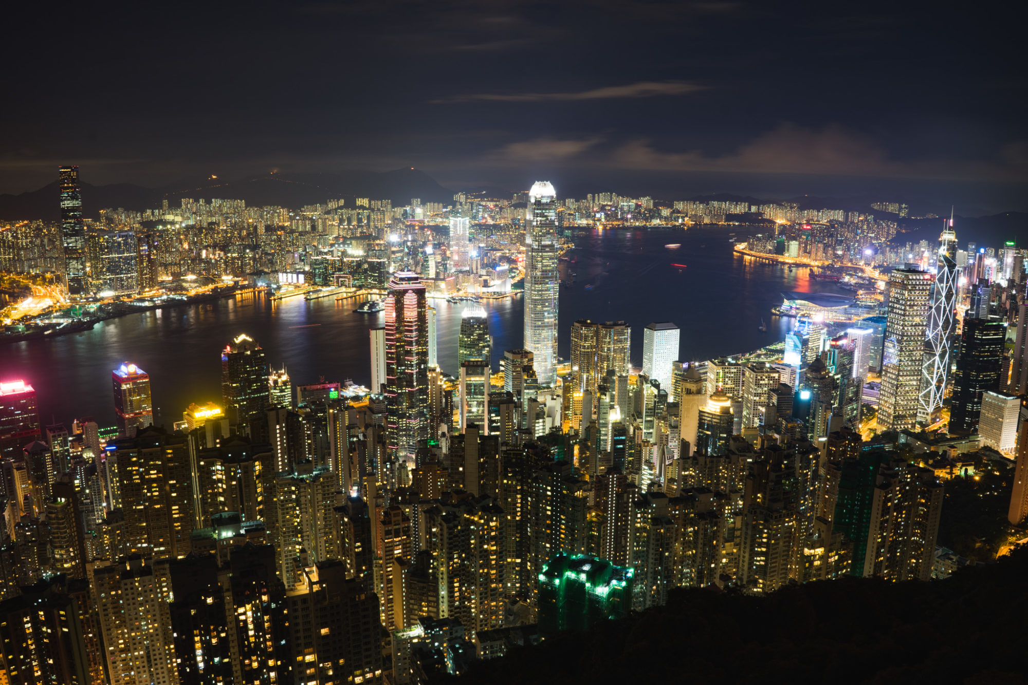 How Many Days To Spend In Hong Kong? (Including Itinerary)