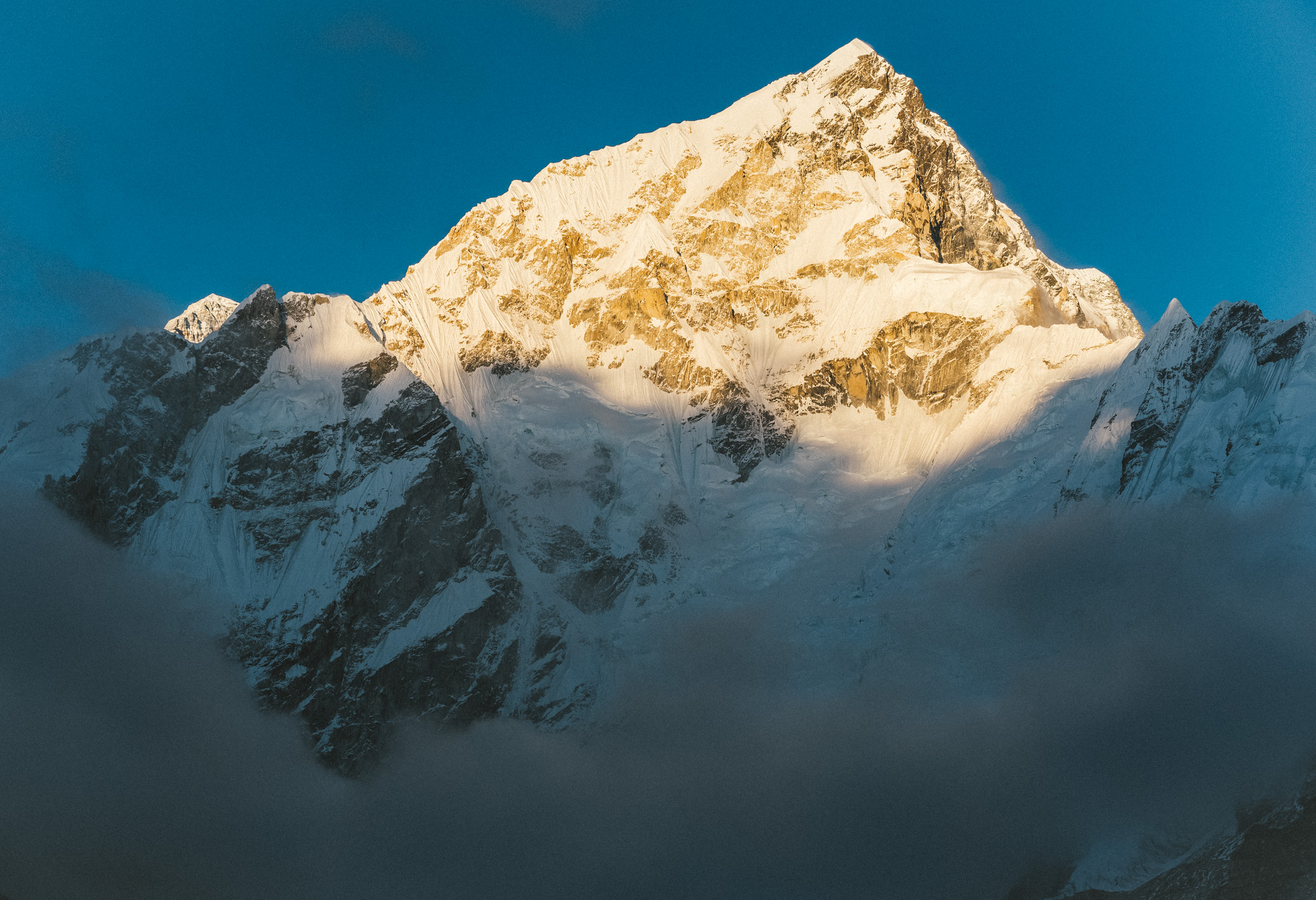 Great weather during sunset on Nuptse (7,861 meters)