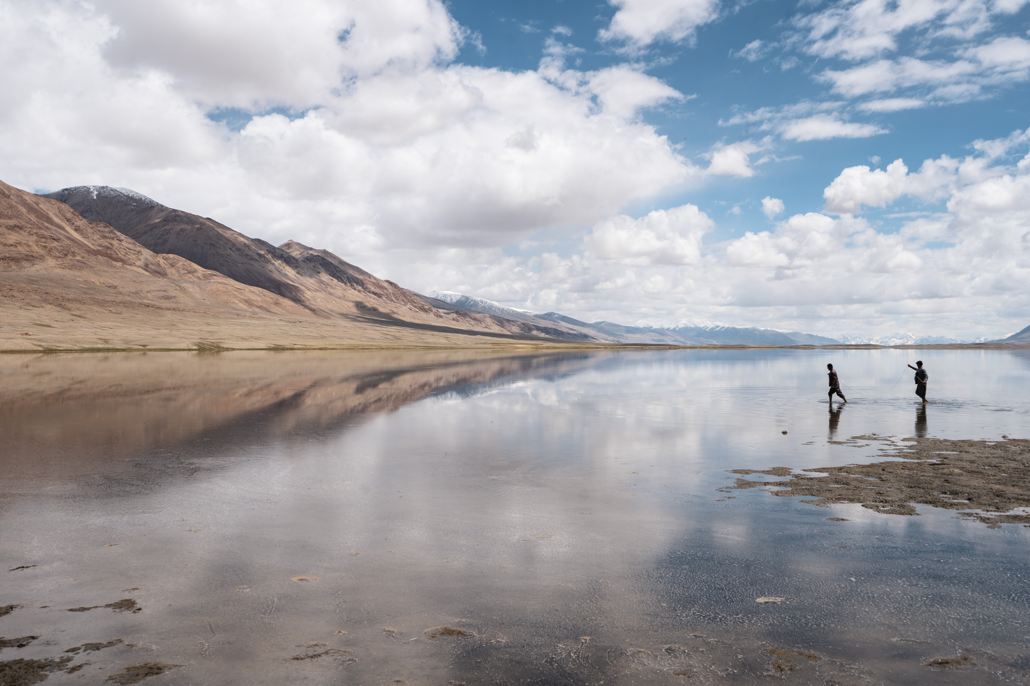 Fishing at Chaqmaqtin Lake