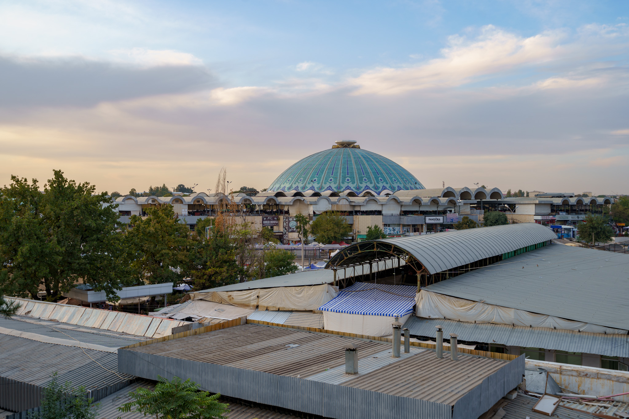 Chorsu Bazaar in Tashkent, Uzbekistan